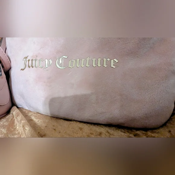 Juicy Couture Pink Cosmetic Bags Glossy Finish - Picture 2 of 13